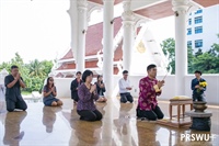 พิธีไหว้สิ่งศักดิ์สิทธิ์ภายในมหาวิทยาลัยนื่องในวันสารทจีน