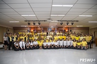 บรรยากาศพิธีถวายเครื่องราชสักการะและพิธีจุดเทียนถวายพระพรชัยมงคล สมเด็จพระเจ้าอยู่หัวมหาวชิราลงกรณบดินทรเทพยวรางกูร